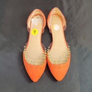 MUDD WOMEN'S SLIP-ON GOLD METALLIC BALL DESIGN EMBROIDERED SUEDE CLOSED TOE FLAT